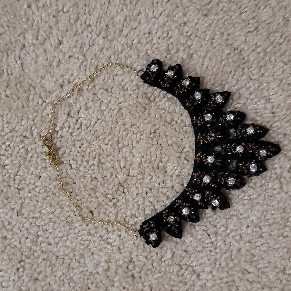 Necklaces - Picture 6 of 6